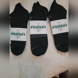 Bombas Socks & T Shirts 3 pairs xl socks and women's med large t